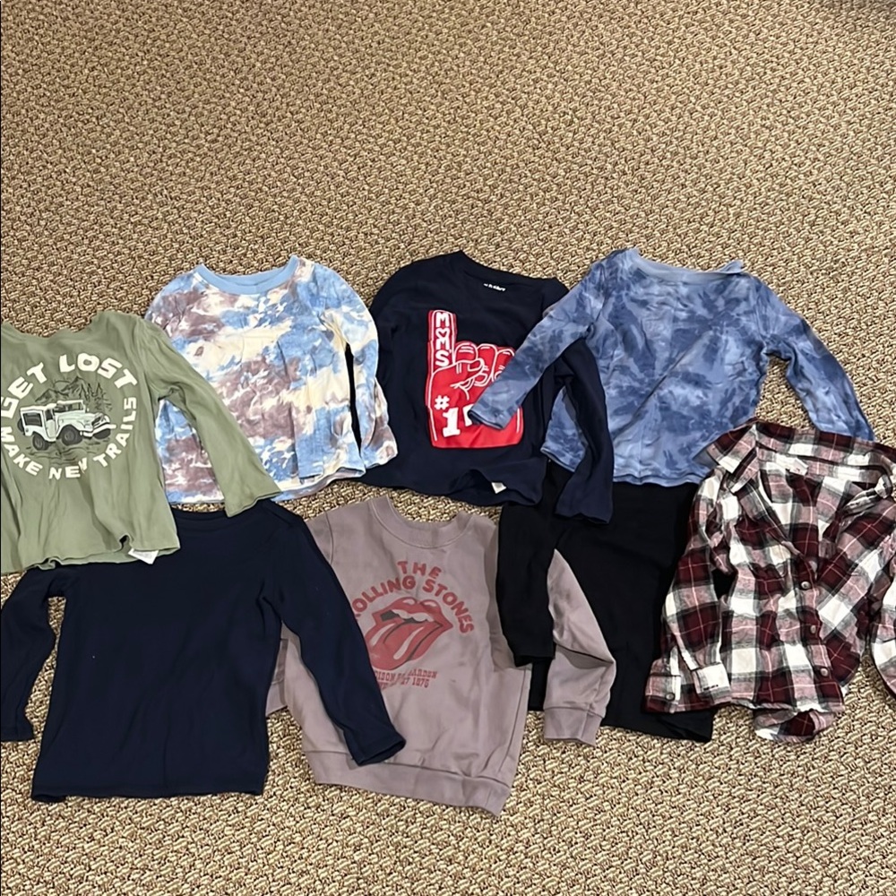 Bundle of 8 long sleeve shirts for boys from Old Navy size 4T